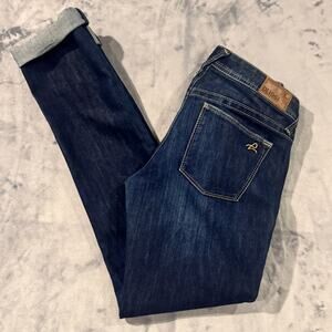 DL1961 Kate Slim Straight dark wash jeans 4WAY 360 stress comfort 28